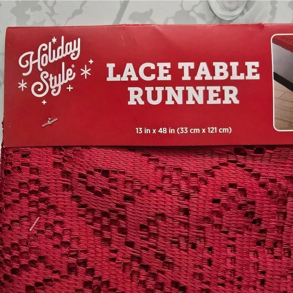 Holiday Vintage Style Christmas Valentine's Day Red Lace Table Runner, 13